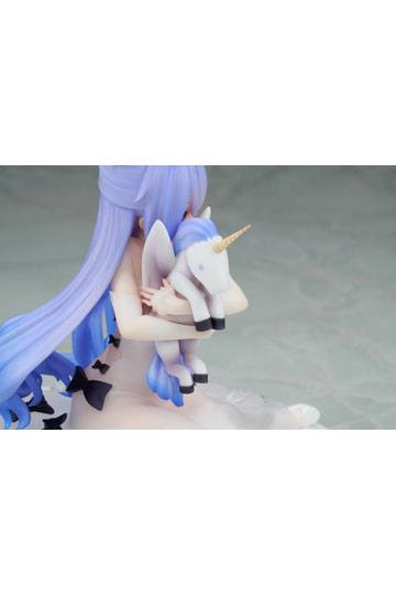 Azur Lane PVC Statue 1/7 Unicorn Light Equipped Ver. 14 cm