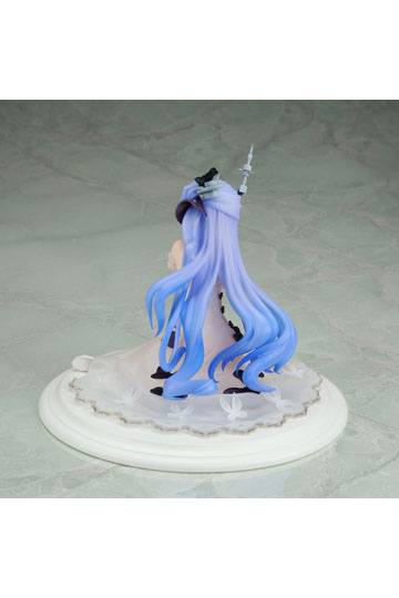 Azur Lane PVC Statue 1/7 Unicorn Light Equipped Ver. 14 cm