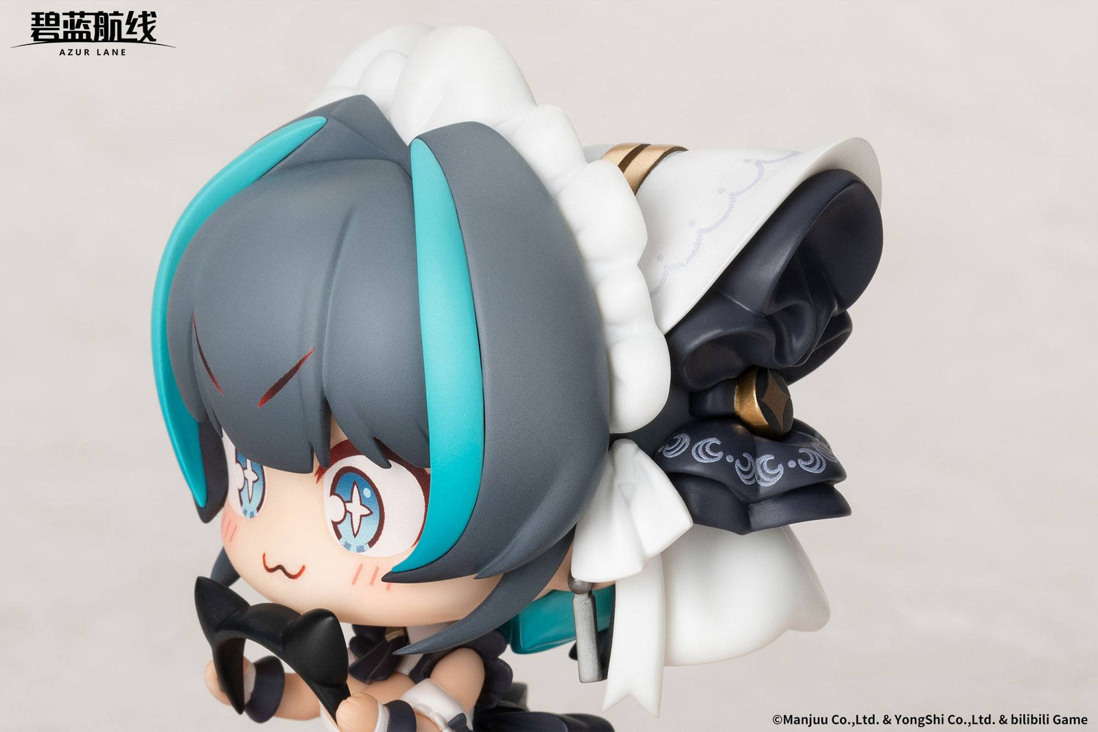 Azur Lane PVC Statue Deformed JUUs Time HMS Cheshire 8 cm