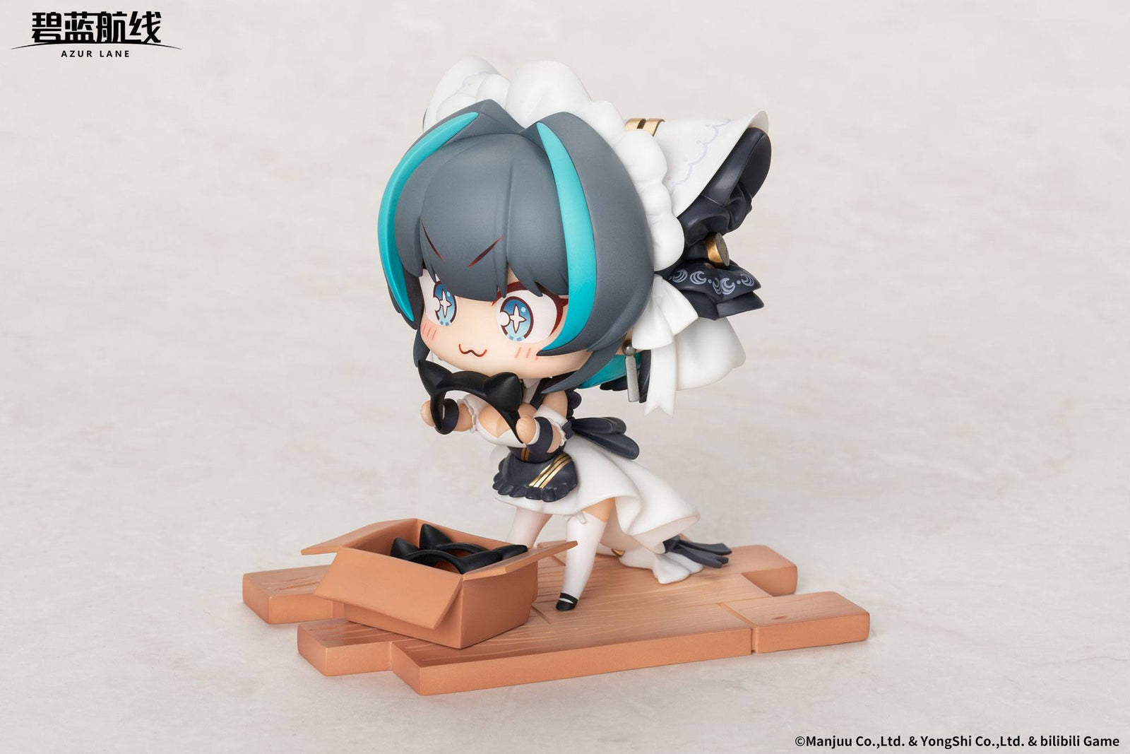 Azur Lane PVC Statue Deformed JUUs Time HMS Cheshire 8 cm