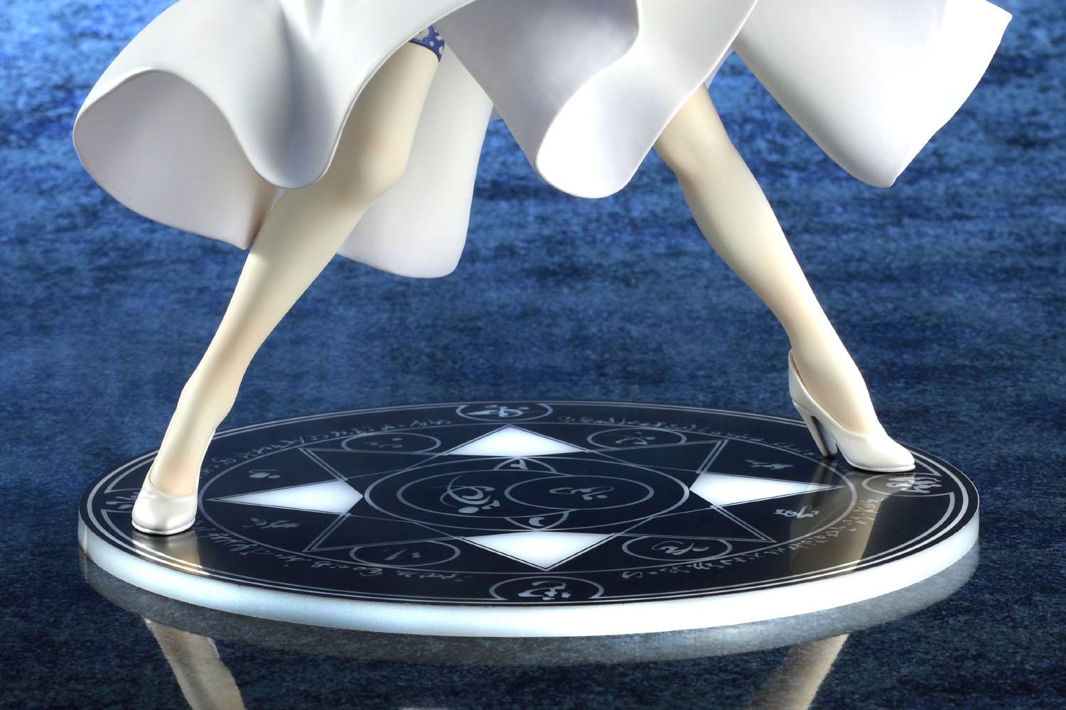 Fate/Stay Night Unlimited Blade Works PVC Statue 1/8 Saber White Dress Renewal Version 20 cm