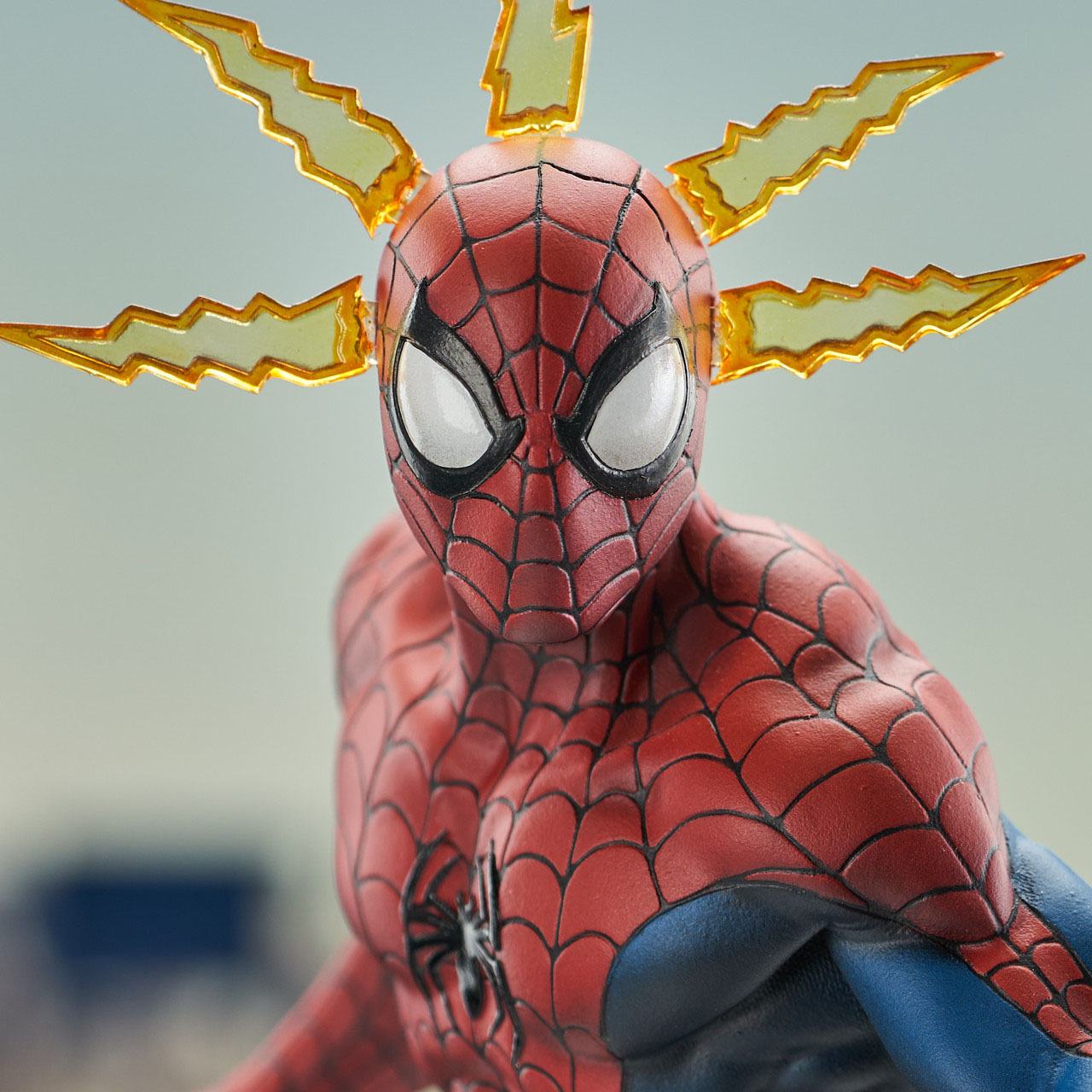 Marvel Comics Bust 1/7 Spider-Man 15 cm