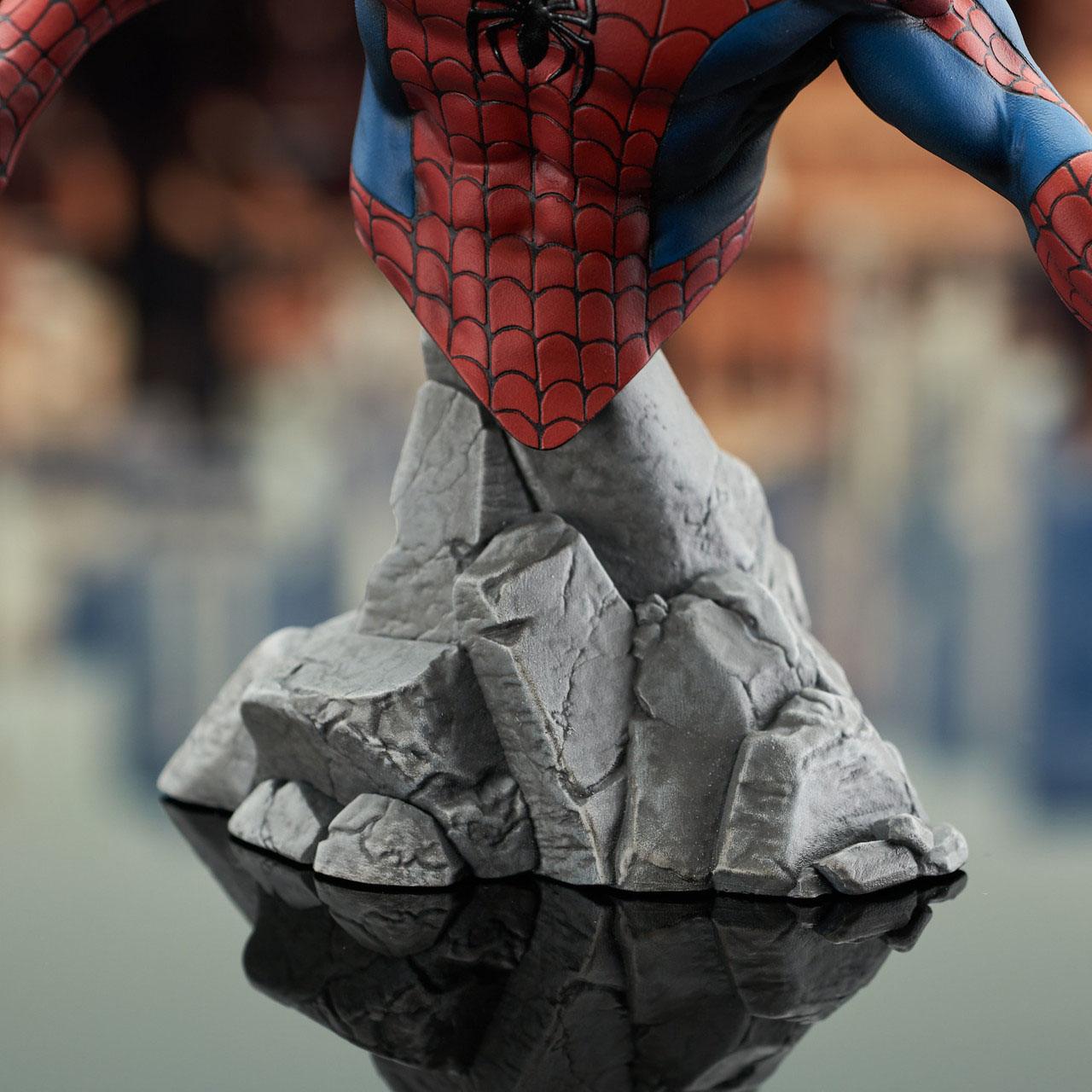 Marvel Comics Bust 1/7 Spider-Man 15 cm