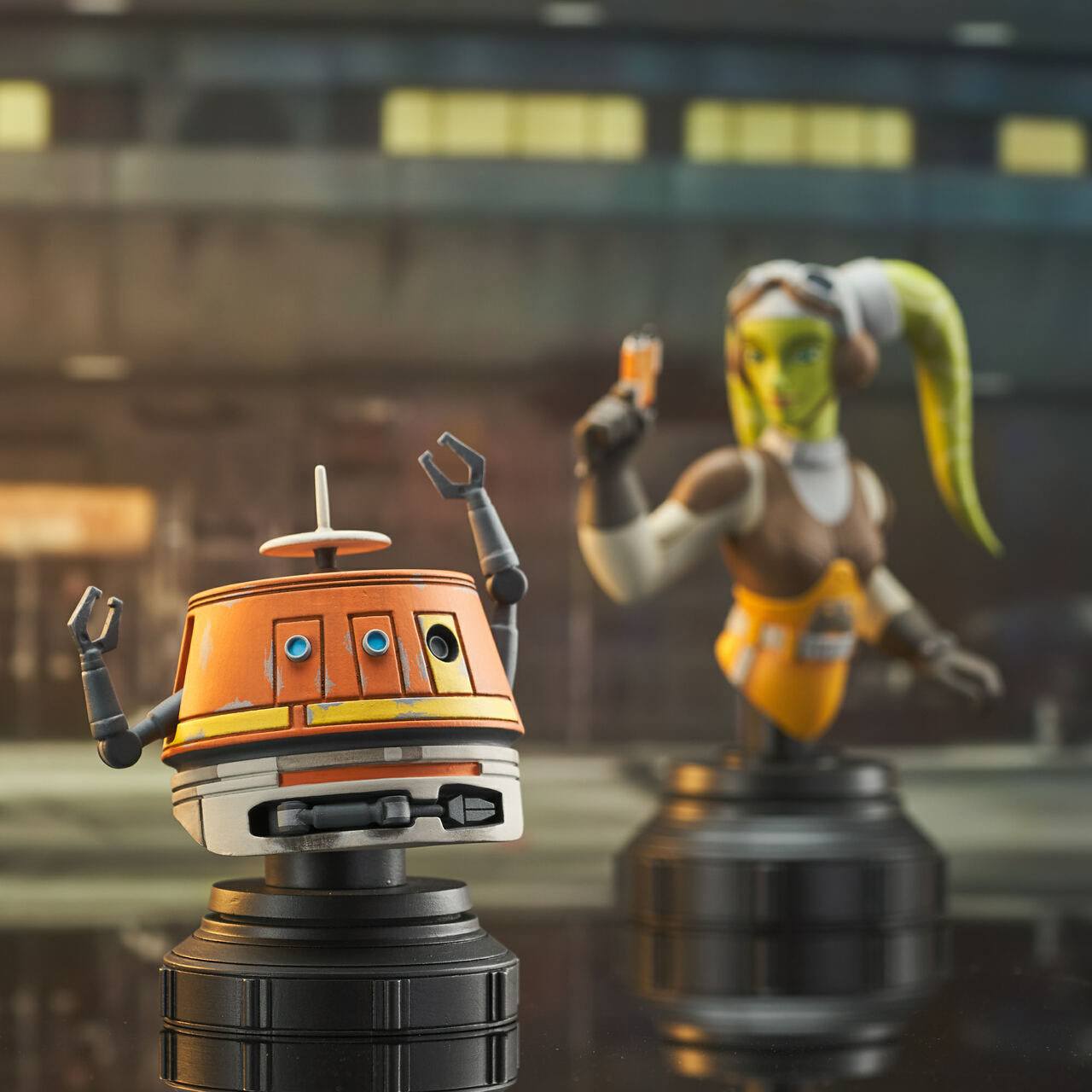 Star Wars Rebels Bust 2-Pack Hera & Chopper 15 cm