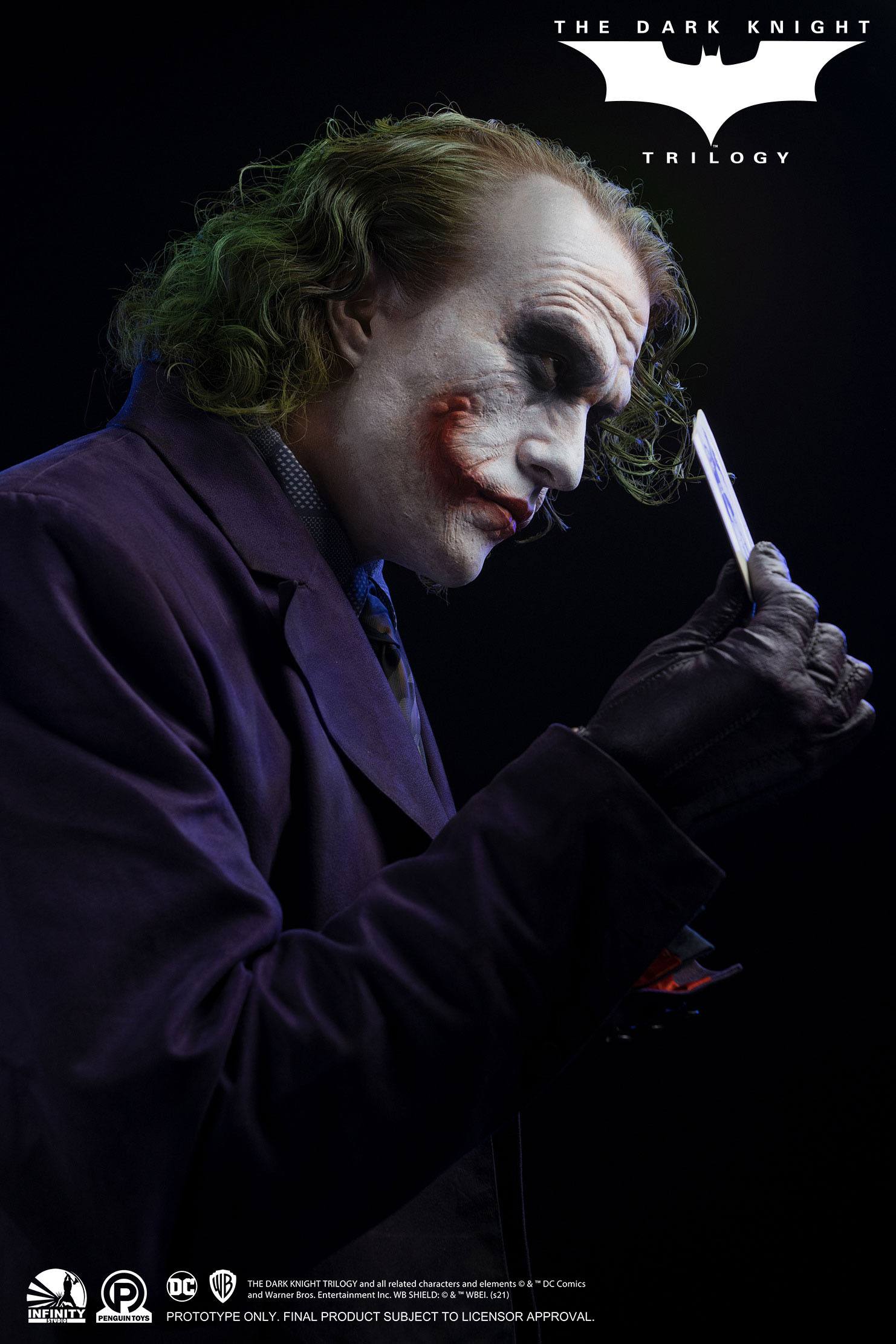 The Dark Knight Life-Size Bust Joker 82 cm