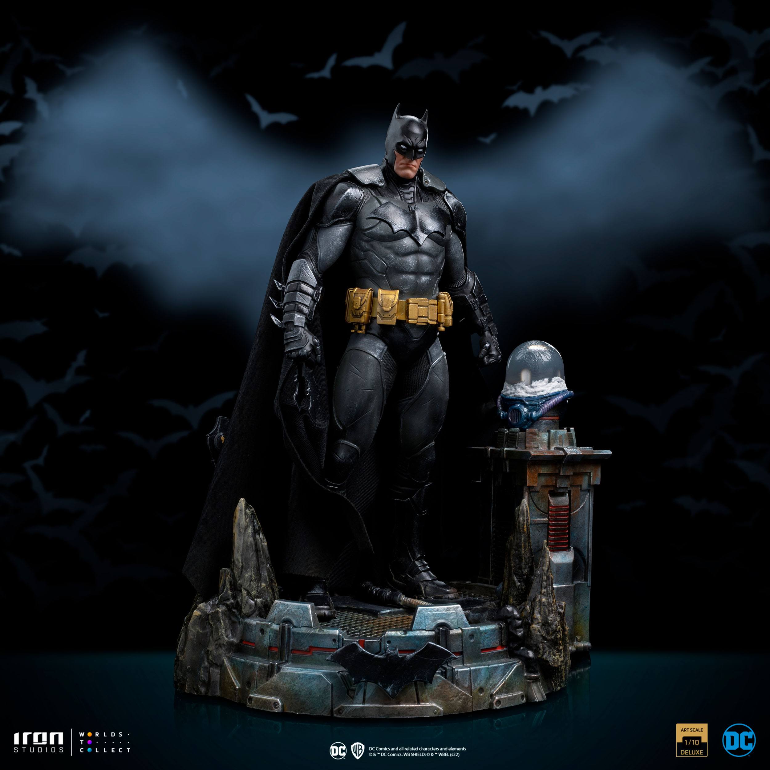 DC Comics Art Scale Statue 1/10 Batman Unleashed Deluxe 24 cm