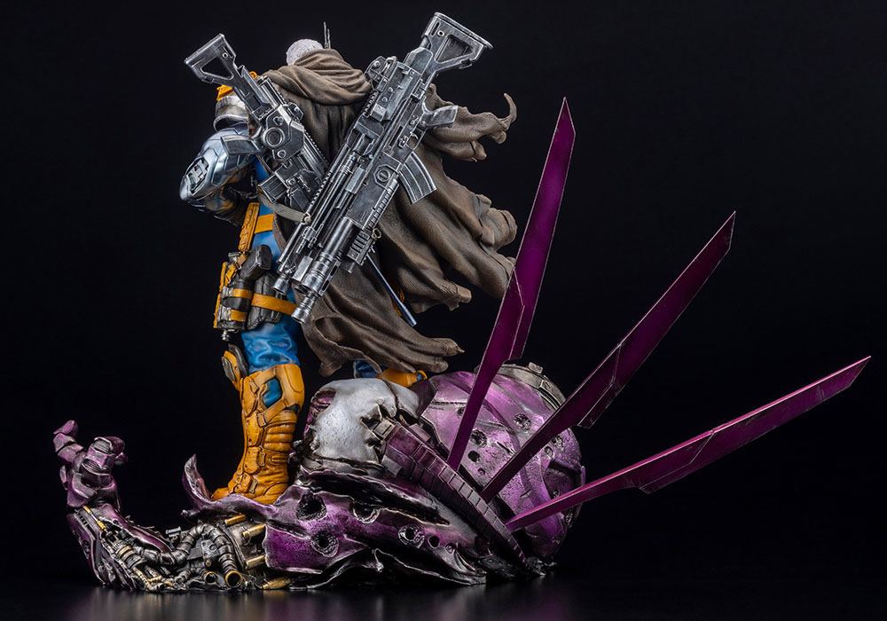 Marvel Fine Art Signature Series featuring the Kucharek Brothers Statue 1/6 Cable 36 cm
