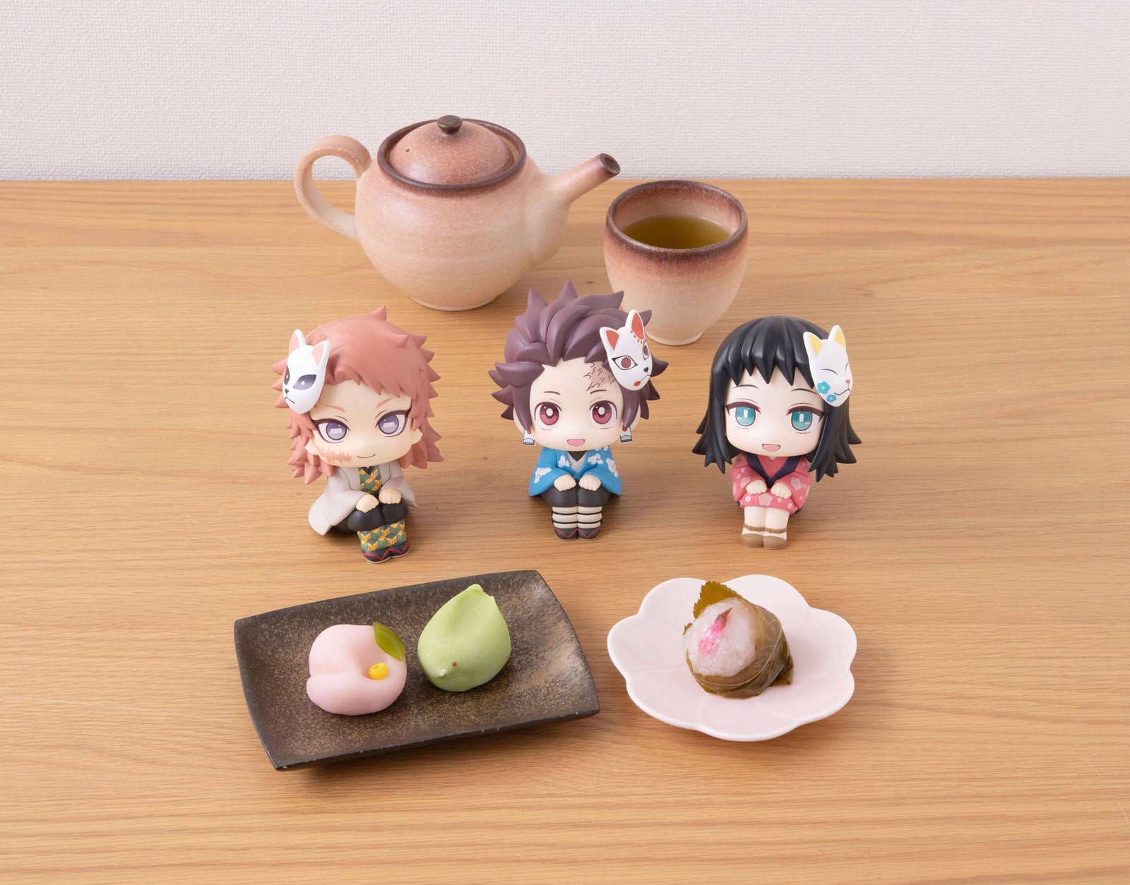 DEMON SLAYER : KIMETSU NO YAIBA Look Up PVC Statue Sabito 11 cm
