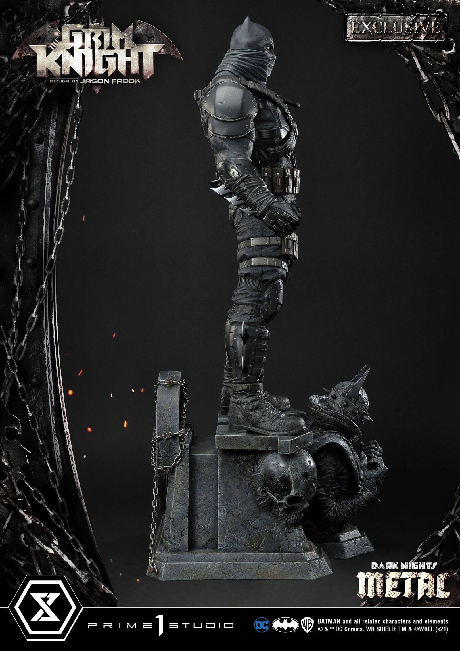 Dark Nights: Metal Statues The Grim Knight & The Grim Knight Exclusive 82 cm Assortment