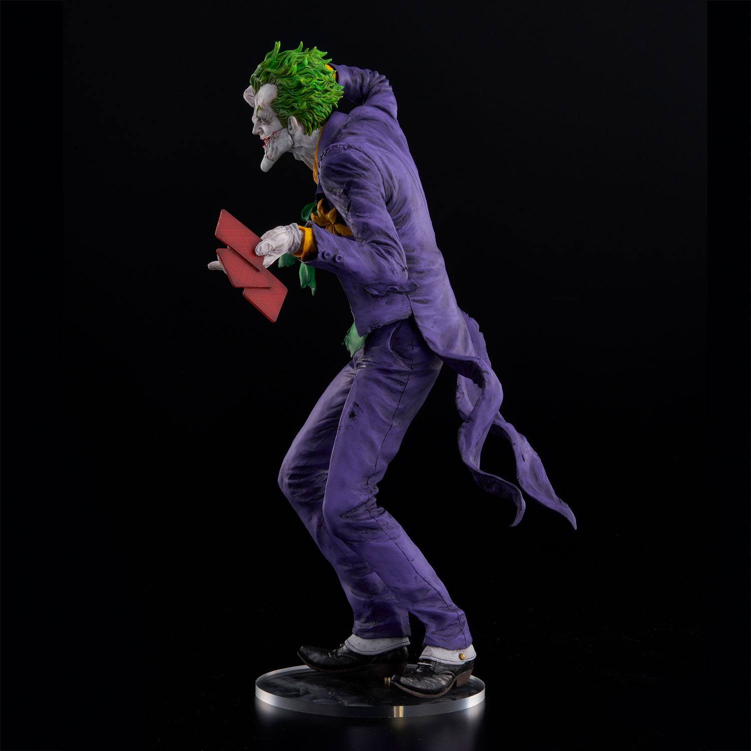 DC Comics Sofbinal Soft Vinyl Statue The Joker Laughing Purple Ver. 30 cm