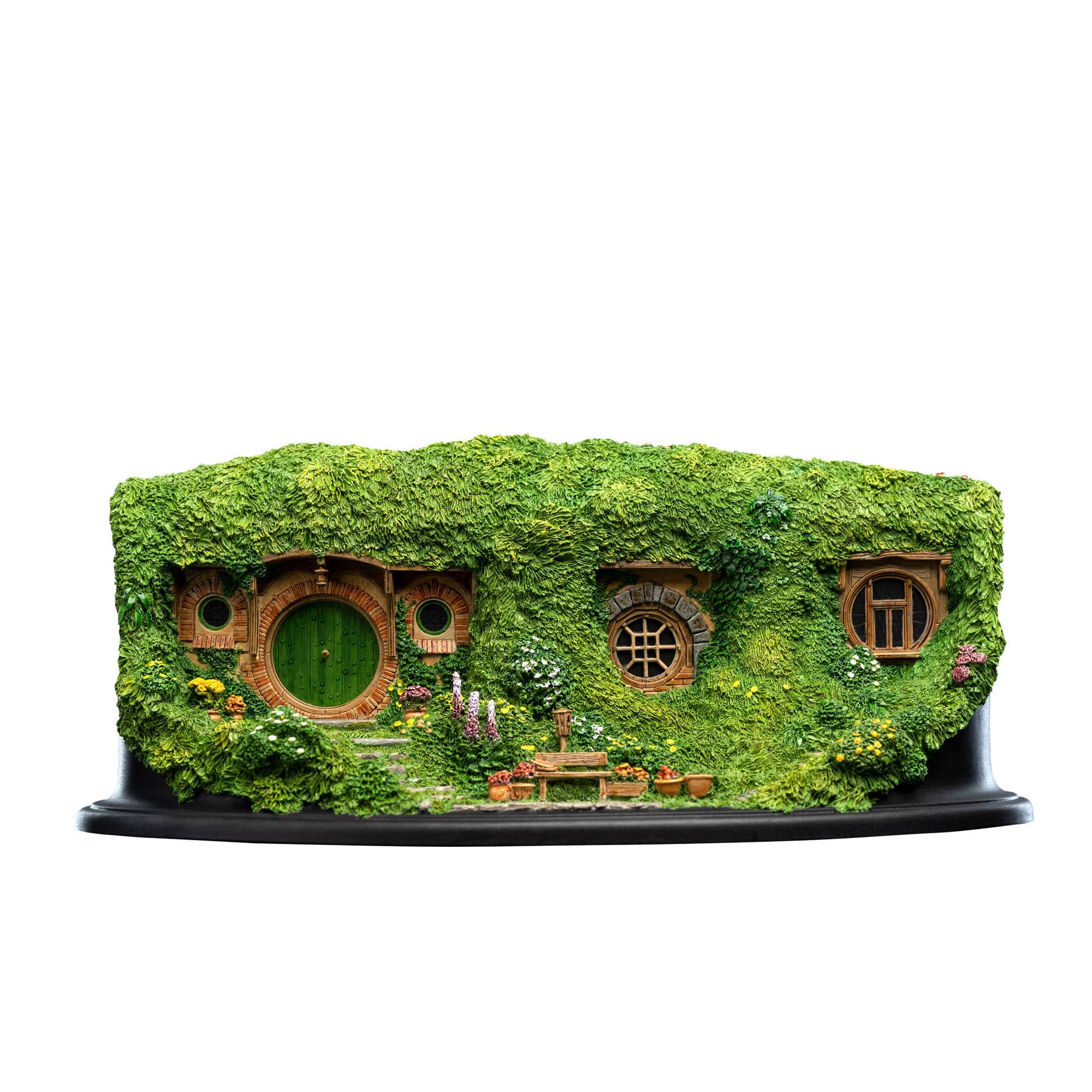 Lord of the Rings Statue Bag End on the Hill 19 cm