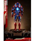 Iron Man 3 Diorama 1/6 Iron Man Mark VII (Open Armor Version) 32 cm