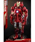 Iron Man 3 Diorama 1/6 Iron Man Mark VII (Open Armor Version) 32 cm