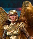 Wonder Woman 1984 Movie Masterpiece Action Figure 1/6 Golden Armor Wonder Woman 30 cm