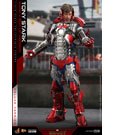 Iron Man 2 Movie Masterpiece Action Figure 1/6 Tony Stark (Mark V Suit Up Version) Deluxe 31 cm