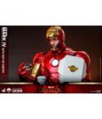 Iron Man 2 Action Figure 1/4 Iron Man Mark IV with Suit-Up Gantry 49 cm