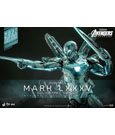 Avengers: Endgame Diecast Action Figure 1/6 Iron Man Mark LXXXV (Holographic Version) 2022 Toy Fair Exclusive 33 cm