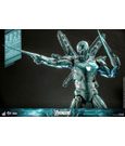 Avengers: Endgame Diecast Action Figure 1/6 Iron Man Mark LXXXV (Holographic Version) 2022 Toy Fair Exclusive 33 cm