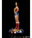 DC Comics Deluxe Art Scale Statue 1/10 Wonder Woman Lynda Carter 23 cm