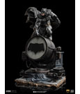 Zack Snyder's Justice League Deluxe Art Scale Statue 1/10 Batman on Batsignal 28 cm