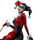 DC Comics Diorama Harley Quinn and The Joker 35 cm