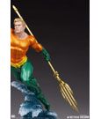 DC Comics Maquette 1/6 Aquaman 51 cm