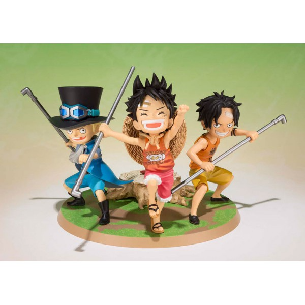 FIGUARTS ZERO ONE PIECE LUFFY, ACE, SABO GIKYOUDAI NO YAKUSOKU