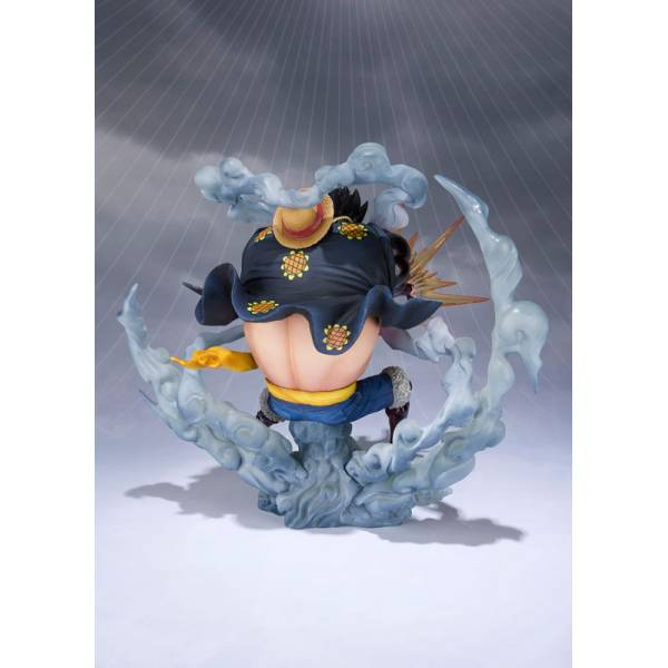 FIGUARTS ZERO ONE PIECE MONKEY D. LUFFY GEAR 4 LEO BAZOOKA