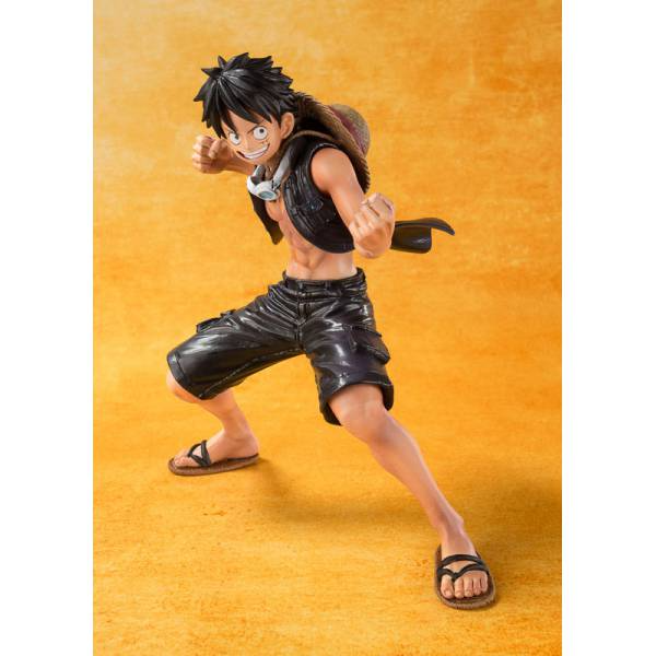 FIGUARTS ZERO ONE PIECE MONKEY D. LUFFY ONE PIECE FILM GOLD VER