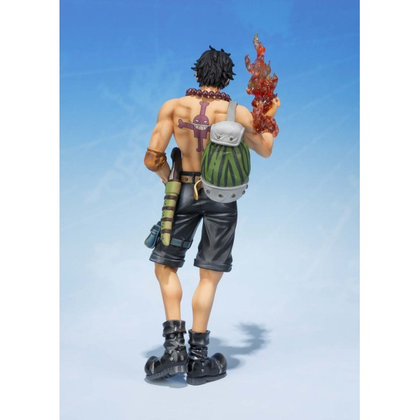 FIGUARTS ZERO ONE PIECE PORTGAS D. ACE 5TH ANNIVERSARY EDITION