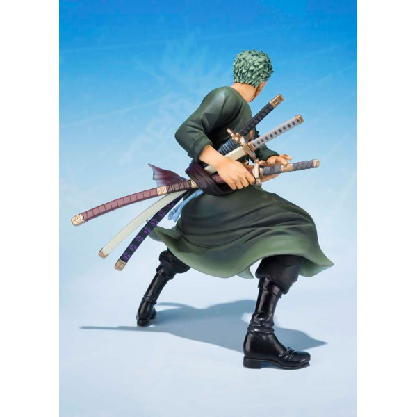 FIGUARTS ZERO ONE PIECE RORONOA ZORO 5TH ANNIVERSARY EDITION
