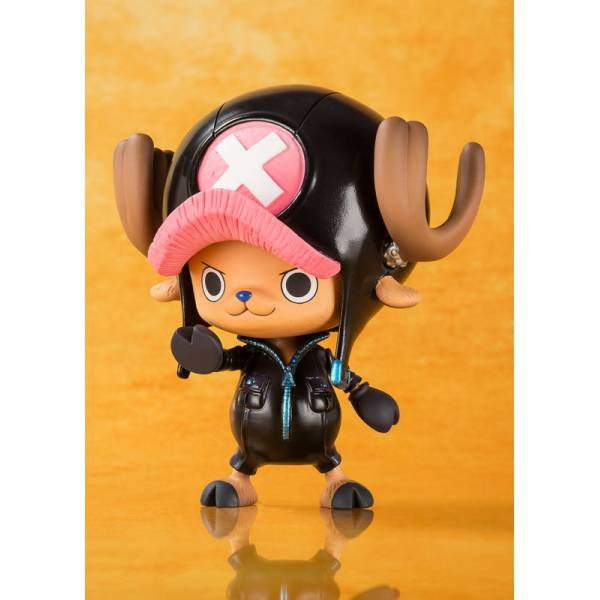 FIGUARTS ZERO ONE PIECE TONY TONY CHOPPER ONE PIECE FILM GOLD VER
