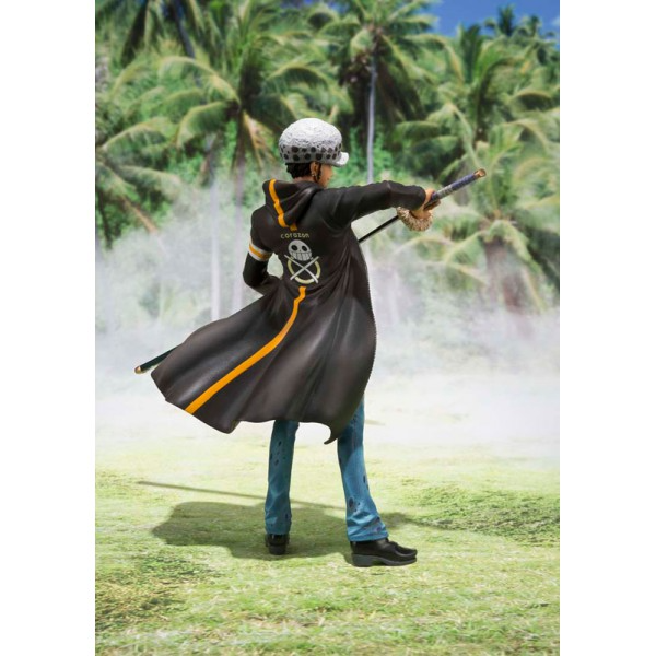 FIGUARTS ZERO ONE PIECE TRAFALGAR LAW DRESSROSA ARC VER