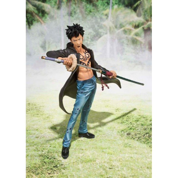 FIGUARTS ZERO ONE PIECE TRAFALGAR LAW DRESSROSA ARC VER