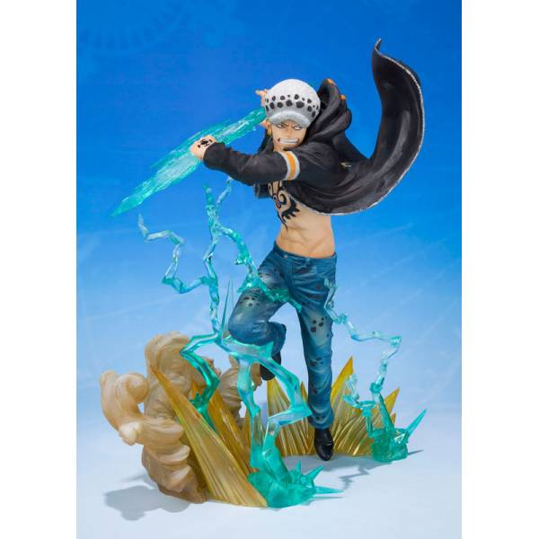 FIGUARTS ZERO ONE PIECE TRAFALGAR LAW GAMMA KNIFE