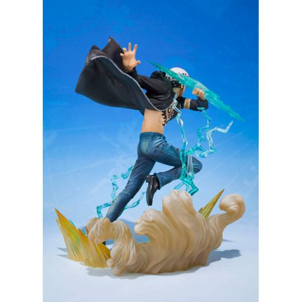FIGUARTS ZERO ONE PIECE TRAFALGAR LAW GAMMA KNIFE