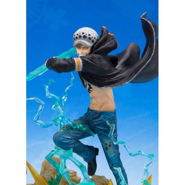 FIGUARTS ZERO ONE PIECE TRAFALGAR LAW GAMMA KNIFE