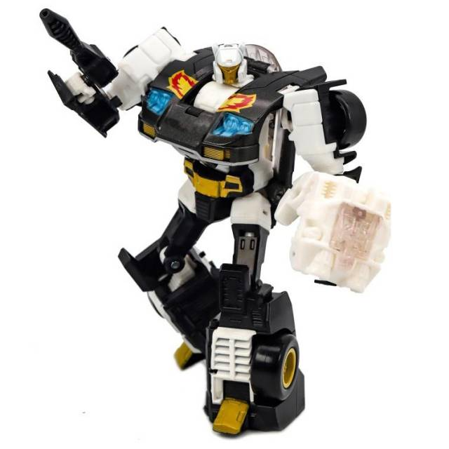 TRANSFORMERS GENERATIONS POWER OF THE PRIMES RICOCHET STEPPER DELUXE CLASS