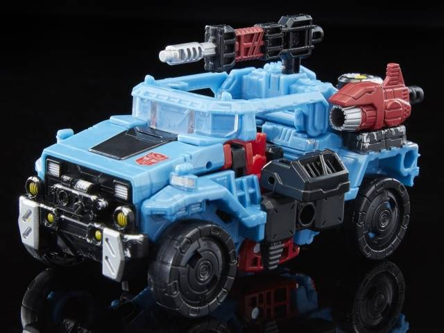 TRANSFORMERS GENERATIONS SELECTS WAR FOR CYBERTRON SIEGE HOT SHOT DELUXE CLASS