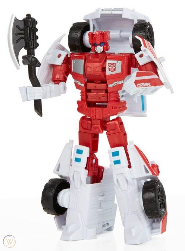 TRANSFORMERS GENERATIONS COMBINER WARS DELUXE PROTECTOBOT FIRST AID