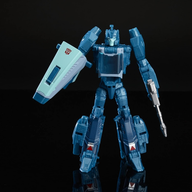 TRANSFORMERS GENERATIONS TITANS RETURN BLURR AND HYPERFIRE DELUXE CLASS