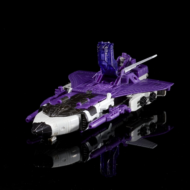 TRANSFORMERS GENERATIONS TITANS RETURN ASTROTRAIN AND DARKMOON VOYAGER CLASS