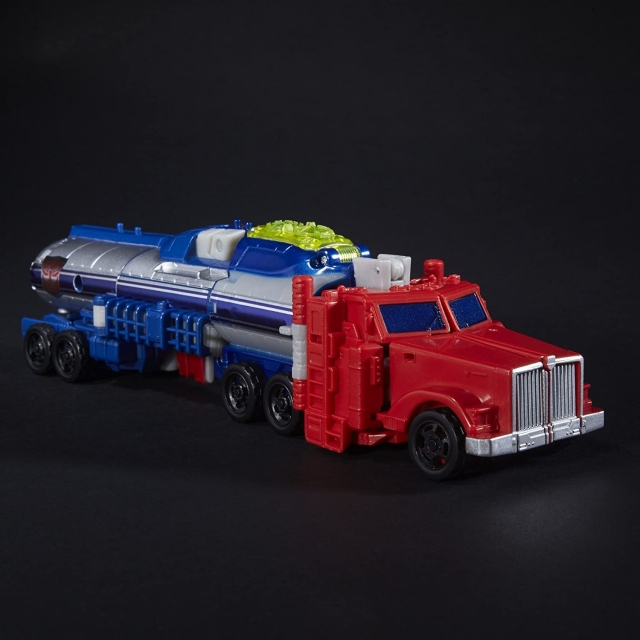 TRANSFORMERS GENERATIONS TITANS RETURN OPTIMUS PRIME AND DIAC VOYAGER CLASS