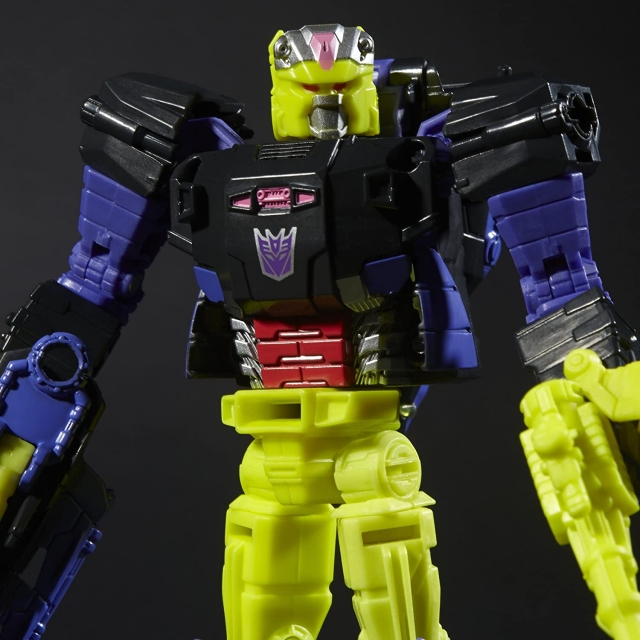 TRANSFORMERS GENERATIONS TITANS RETURN KROK AND GATORFACE DELUXE CLASS
