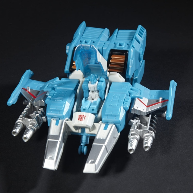TRANSFORMERS GENERATIONS TITANS RETURN TOPSPIN AND FREEZEOUT DELUXE CLASS