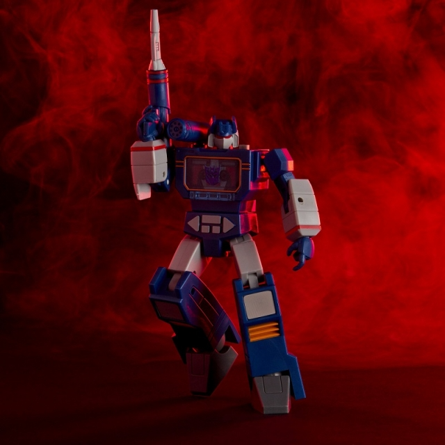 TRANSFORMERS GENERATIONS G1 SOUNDWAVE 6-INCH SCALE R.E.D. ROBOT ENHANCED DESIGN