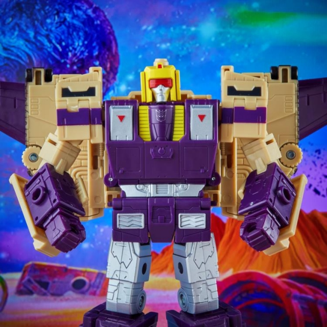TRANSFORMERS GENERATIONS LEGACY BLITZWING LEGACY LEADER CLASS