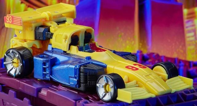 TRANSFORMERS GENERATIONS LEGACY WRECK N RULE COLLECTION G2 UNIVERSE LEADFOOT AND MASTERDOMINUS