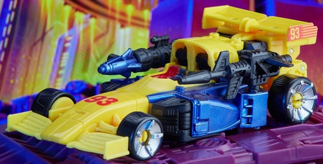 TRANSFORMERS GENERATIONS LEGACY WRECK N RULE COLLECTION G2 UNIVERSE LEADFOOT AND MASTERDOMINUS