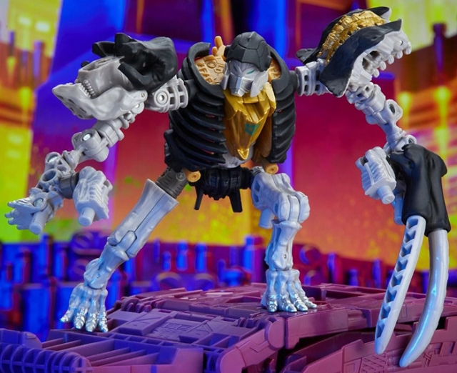 TRANSFORMERS GENERATIONS LEGACY WRECK N RULE COLLECTION G2 UNIVERSE LEADFOOT AND MASTERDOMINUS